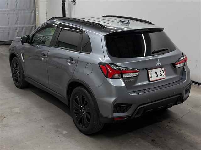 MITSUBISHI RVR