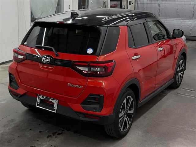 DAIHATSU ROCKY