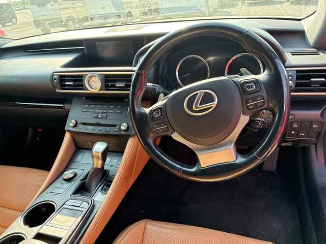 LEXUS RC300H