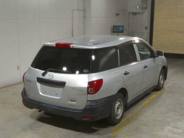 MAZDA FAMILIA