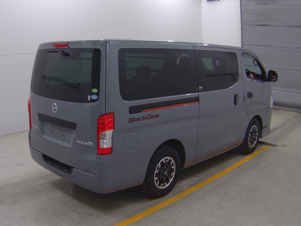 NISSAN NV350 CARAVAN