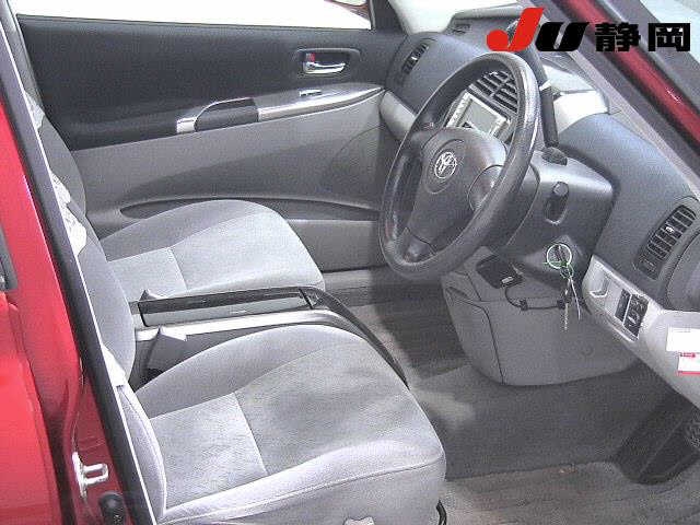 TOYOTA OPA