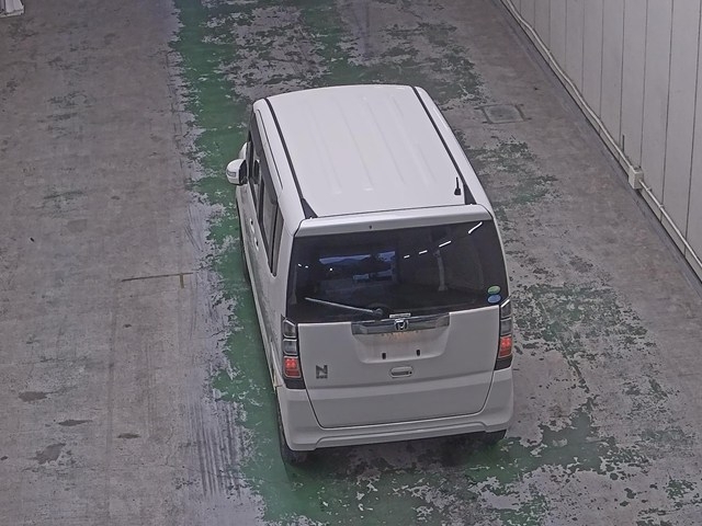 HONDA N-BOX+
