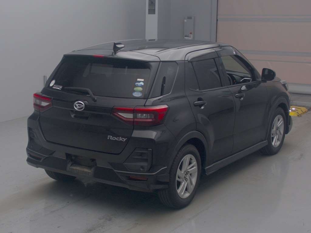 DAIHATSU ROCKY