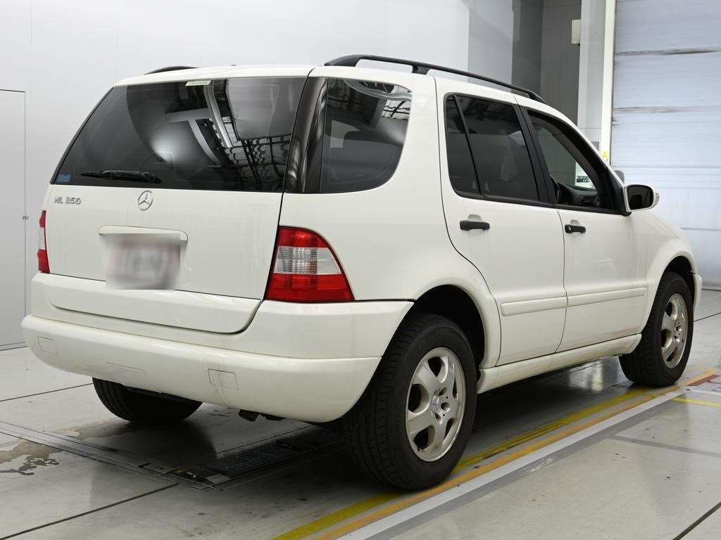 MERCEDES-BENZ M-CLASS