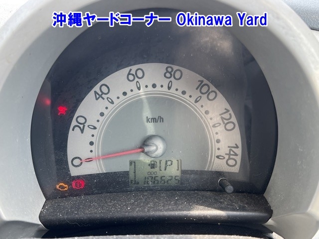 DAIHATSU MOVE LATTE