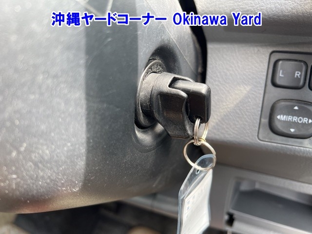 DAIHATSU MOVE LATTE