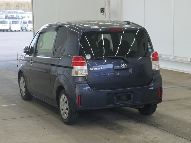 TOYOTA SPADE