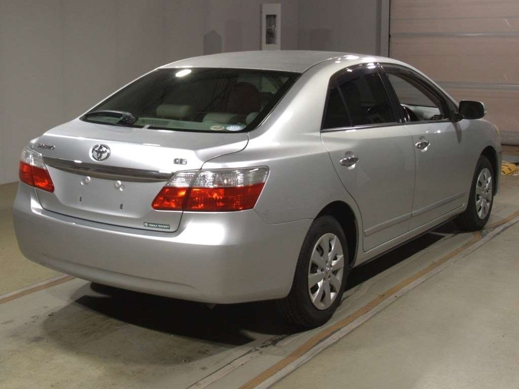 TOYOTA PREMIO