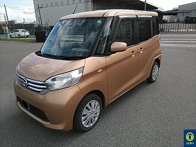 NISSAN DAYZ ROOX