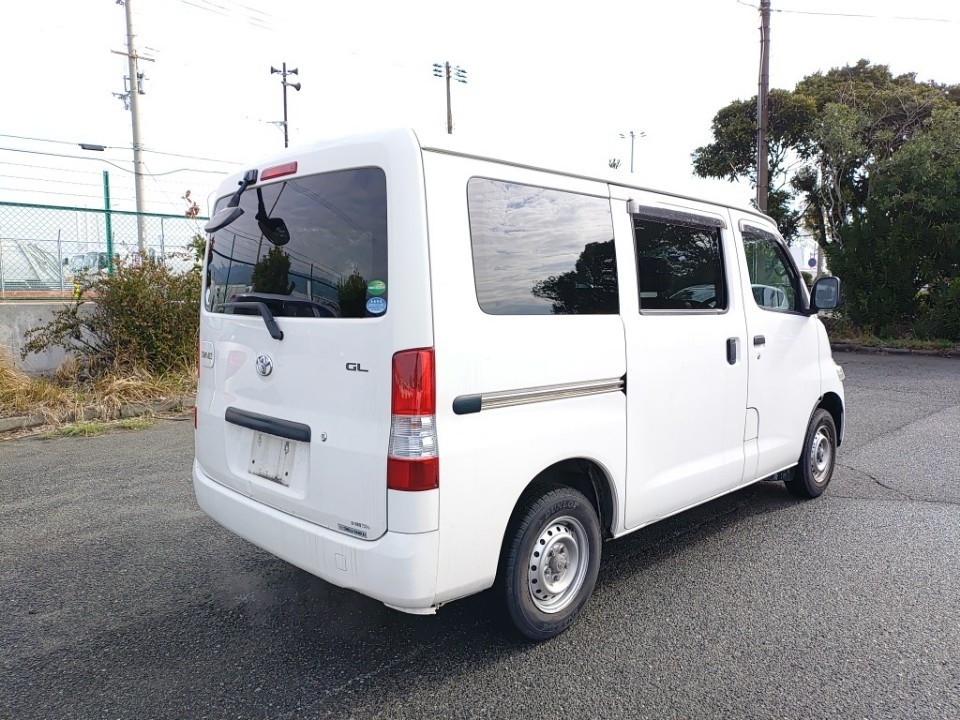 TOYOTA TOWN ACE