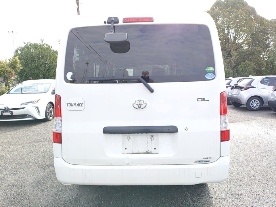 TOYOTA TOWN ACE