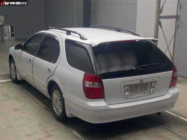 NISSAN CEFIRO