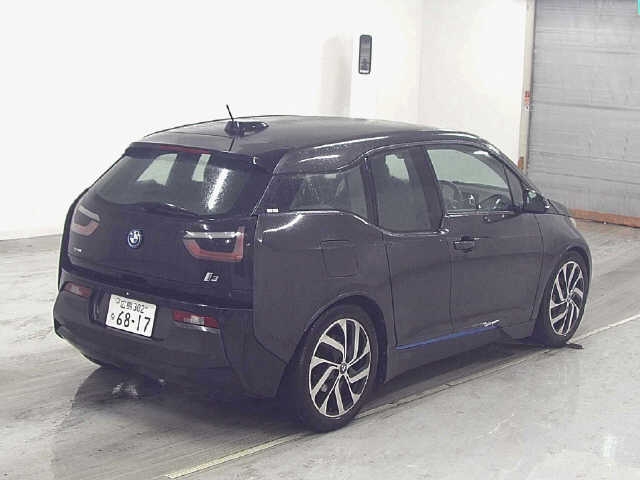 BMW I3