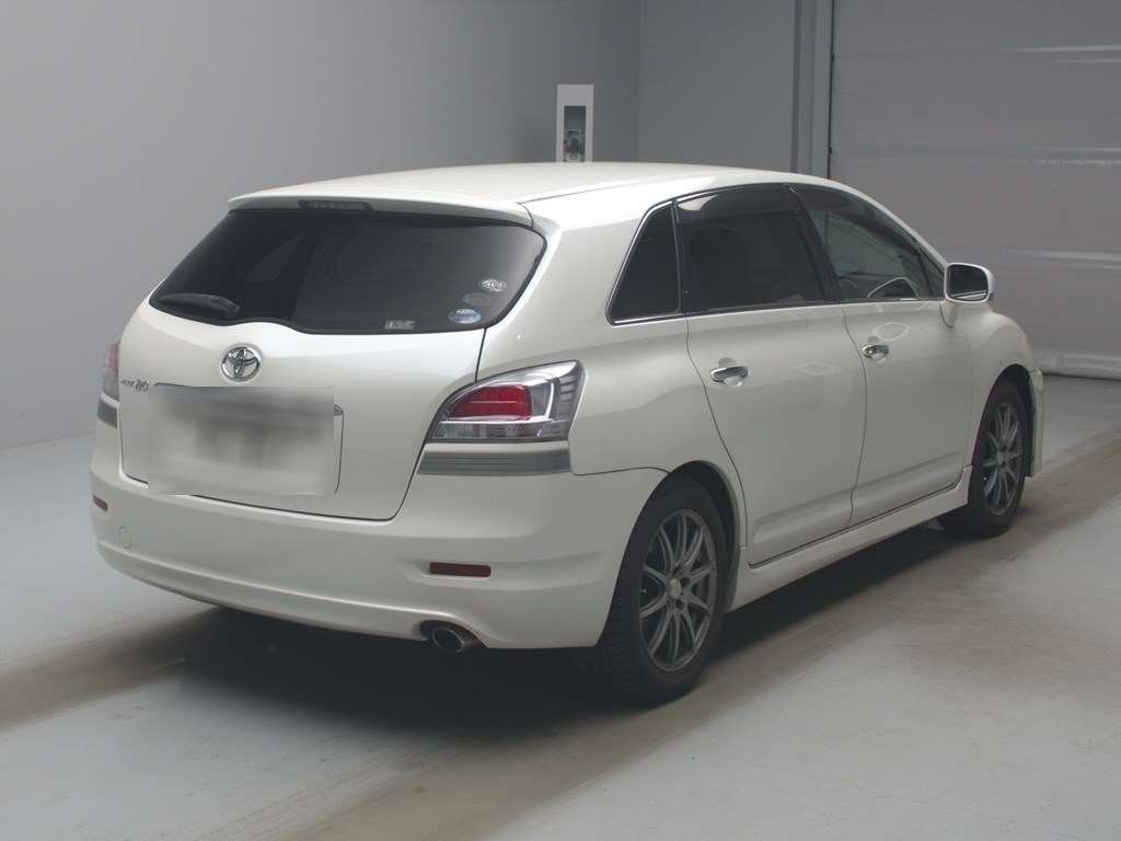 TOYOTA MARK X ZIO