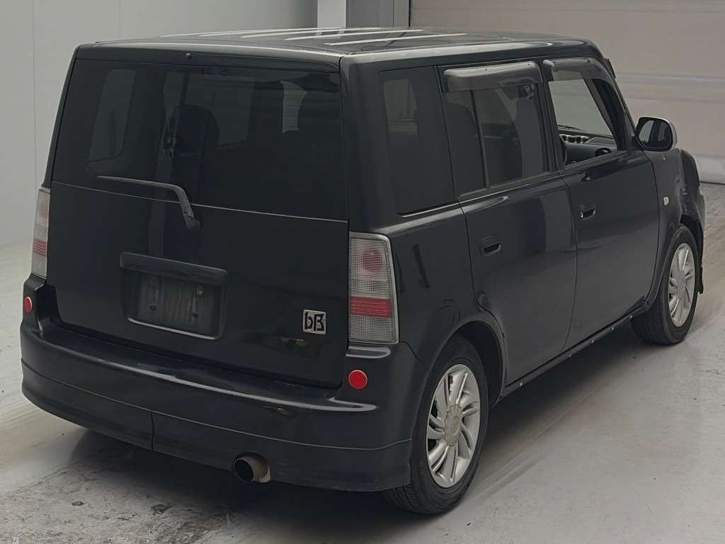 TOYOTA BB