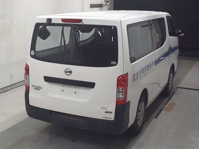 NISSAN NV350 CARAVAN