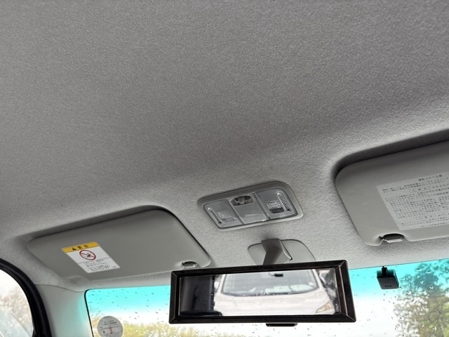 TOYOTA PIXIS SPACE