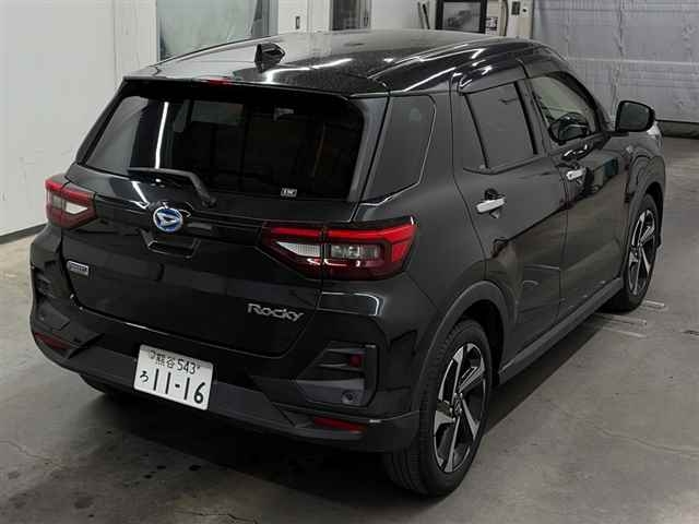 DAIHATSU ROCKY