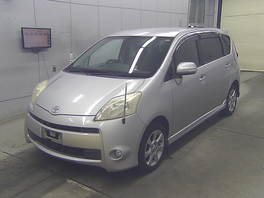 TOYOTA PASSO SETTE