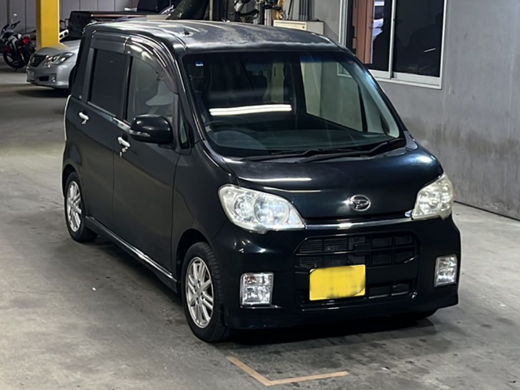 DAIHATSU TANTO EXE