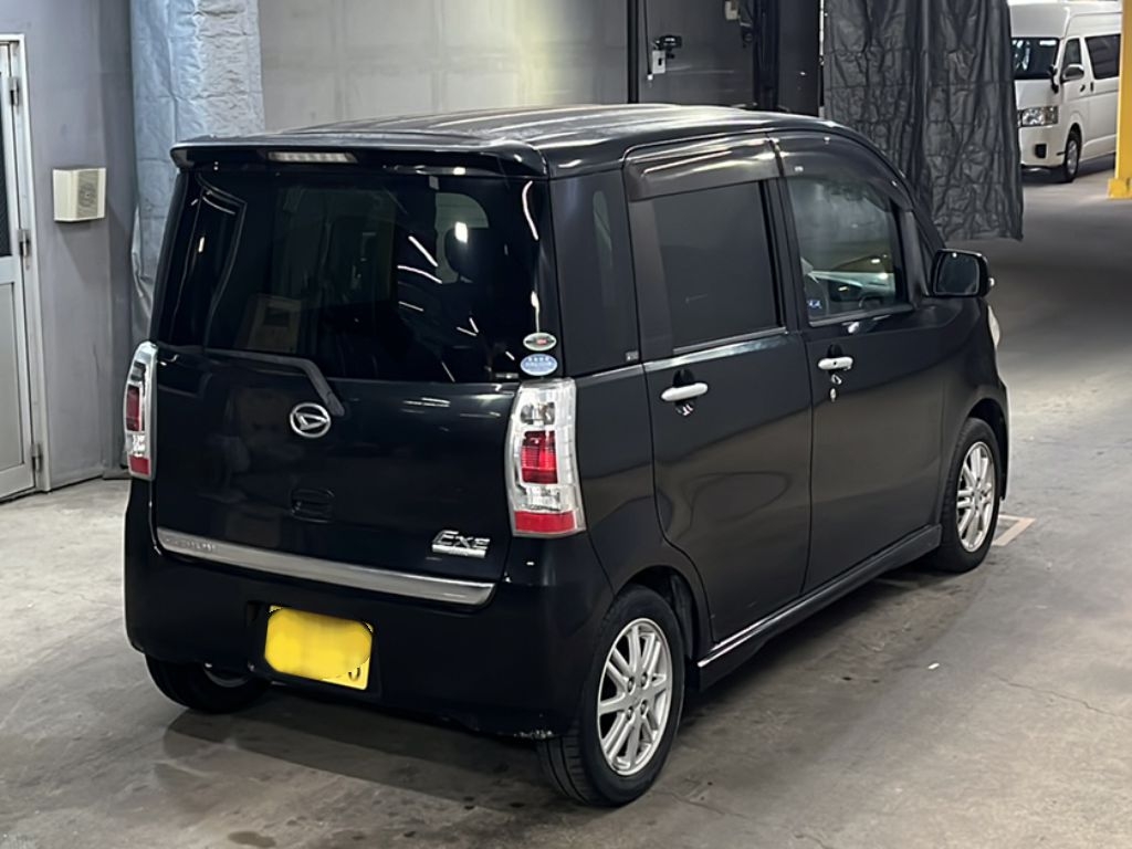 DAIHATSU TANTO EXE