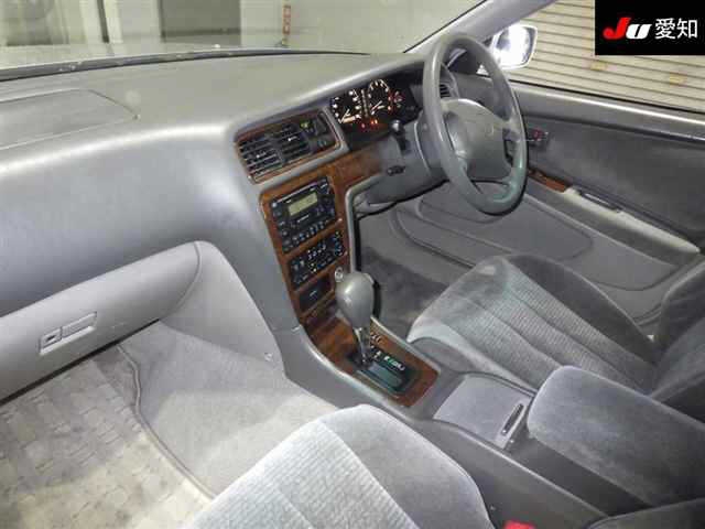 TOYOTA CHASER