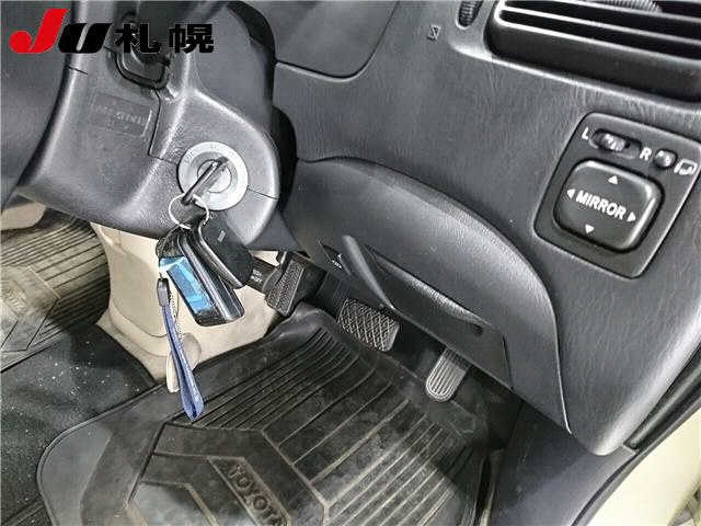 TOYOTA RAUM
