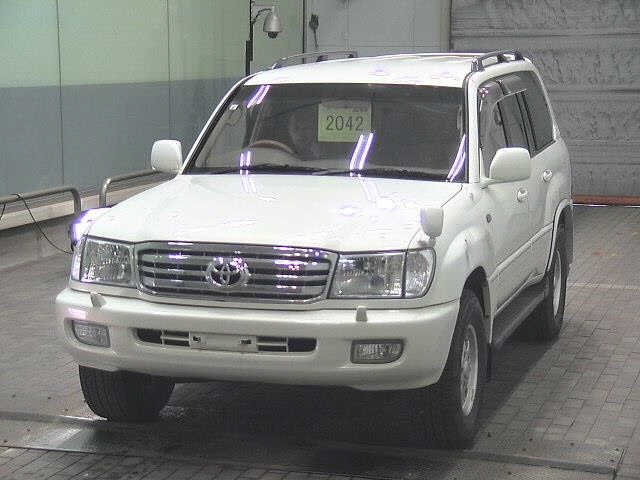 TOYOTA LAND CRUISER