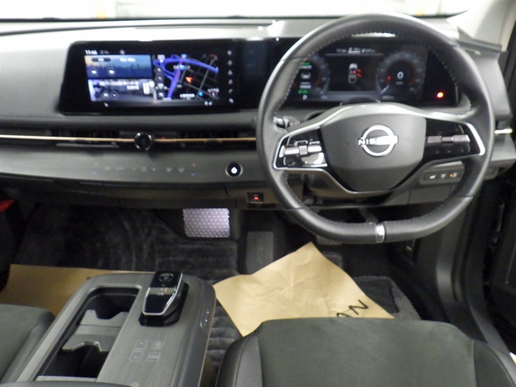 NISSAN ARIYA