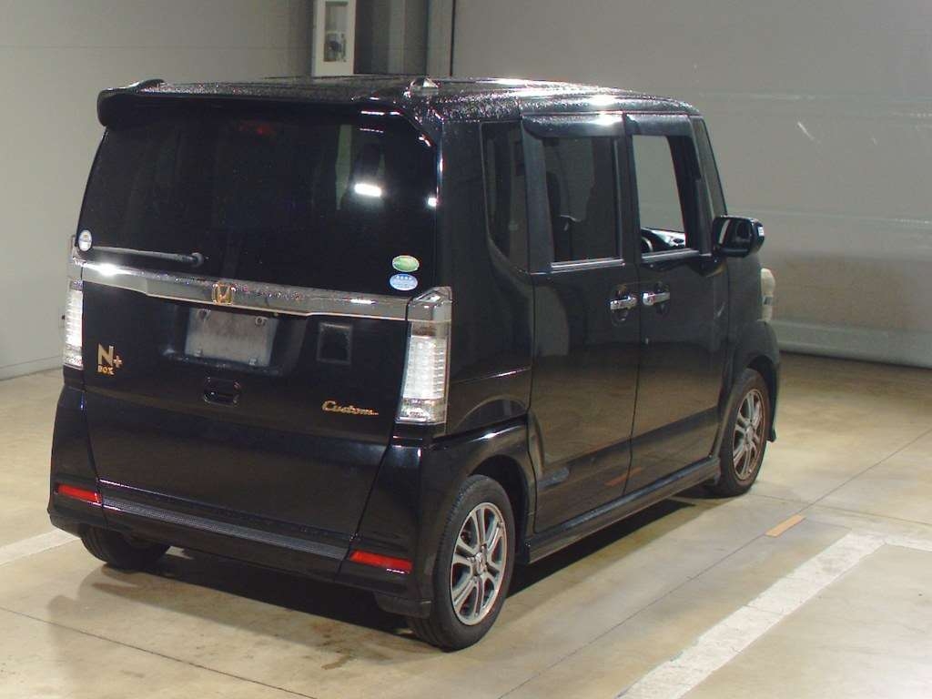 HONDA N-BOX+