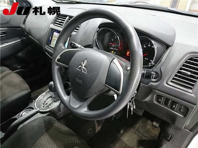 MITSUBISHI RVR