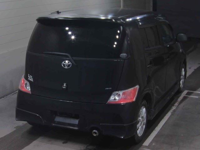 TOYOTA BB