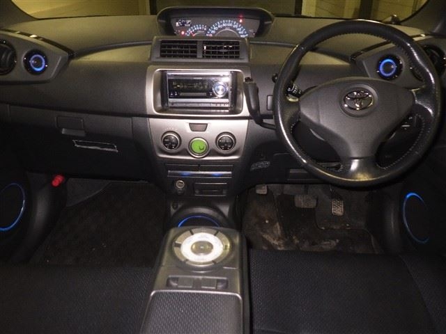 TOYOTA BB