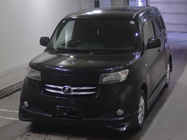 TOYOTA BB