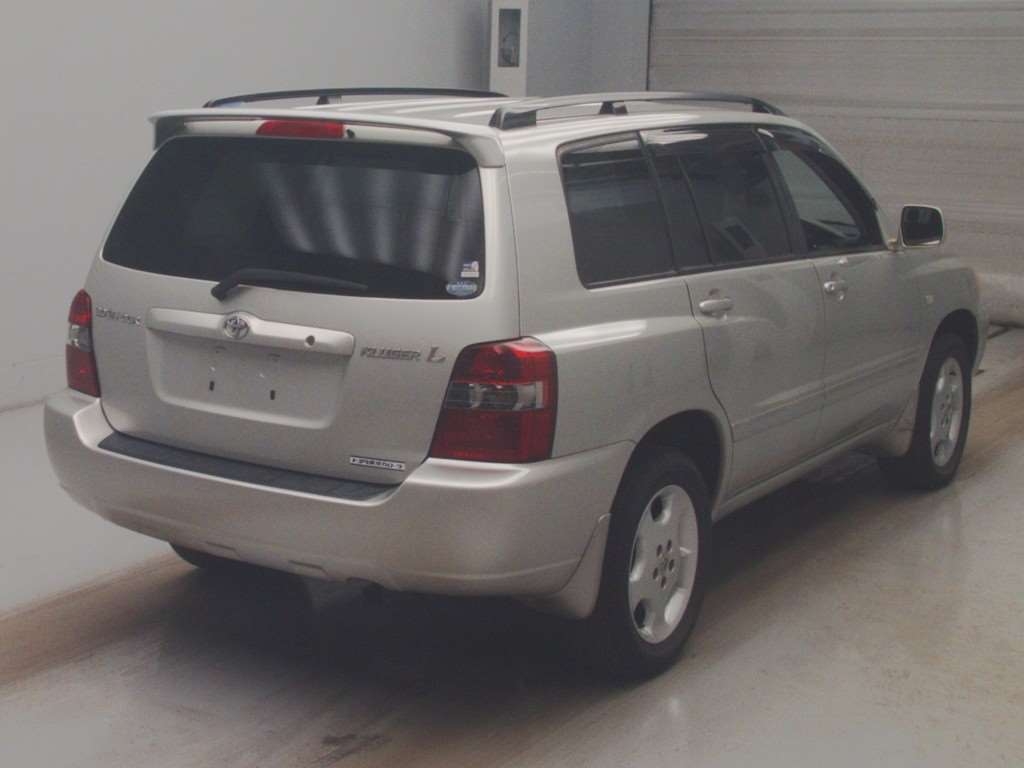 TOYOTA KLUGER V