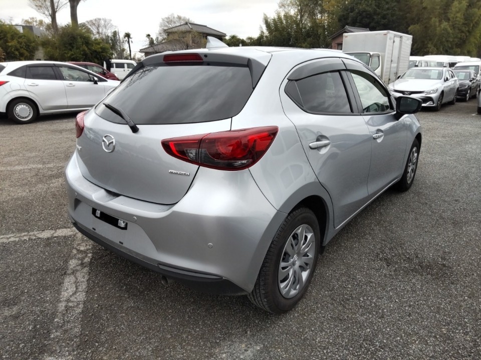 MAZDA MAZDA2
