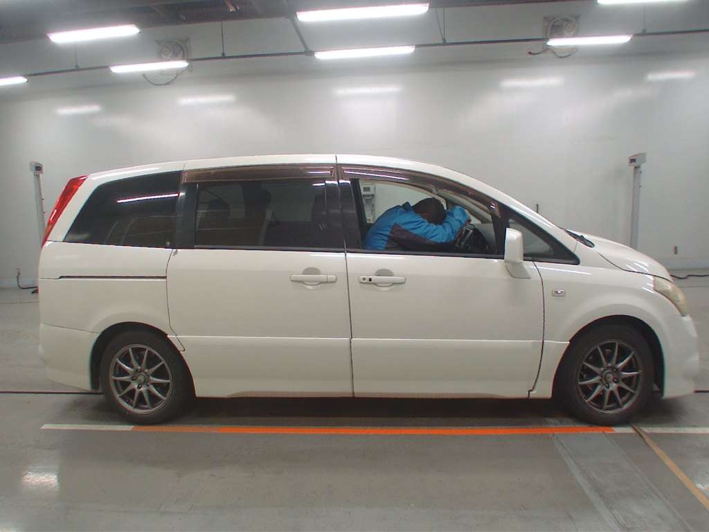 NISSAN PRESAGE