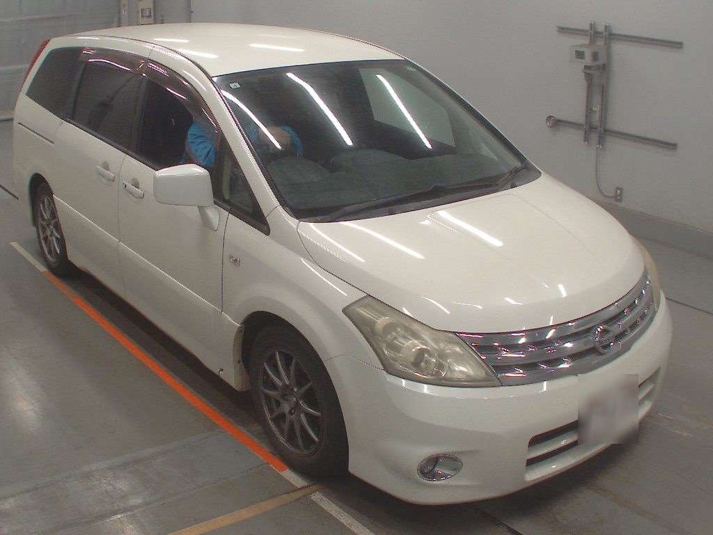 NISSAN PRESAGE