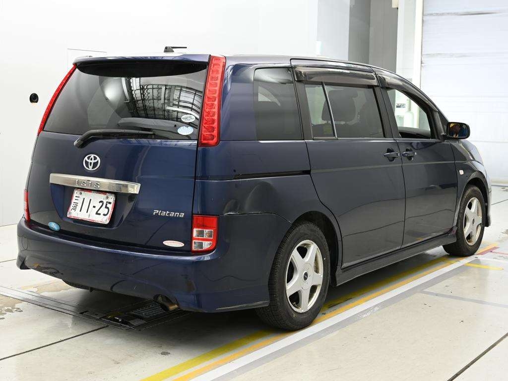 TOYOTA ISIS