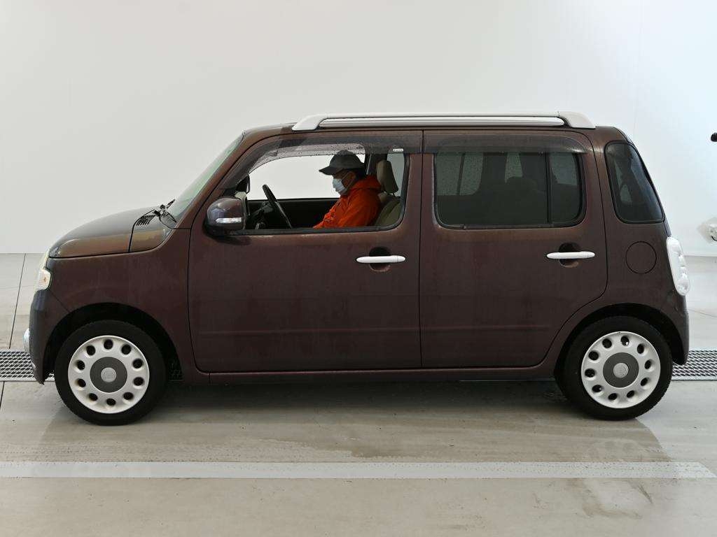 DAIHATSU MIRA COCOA