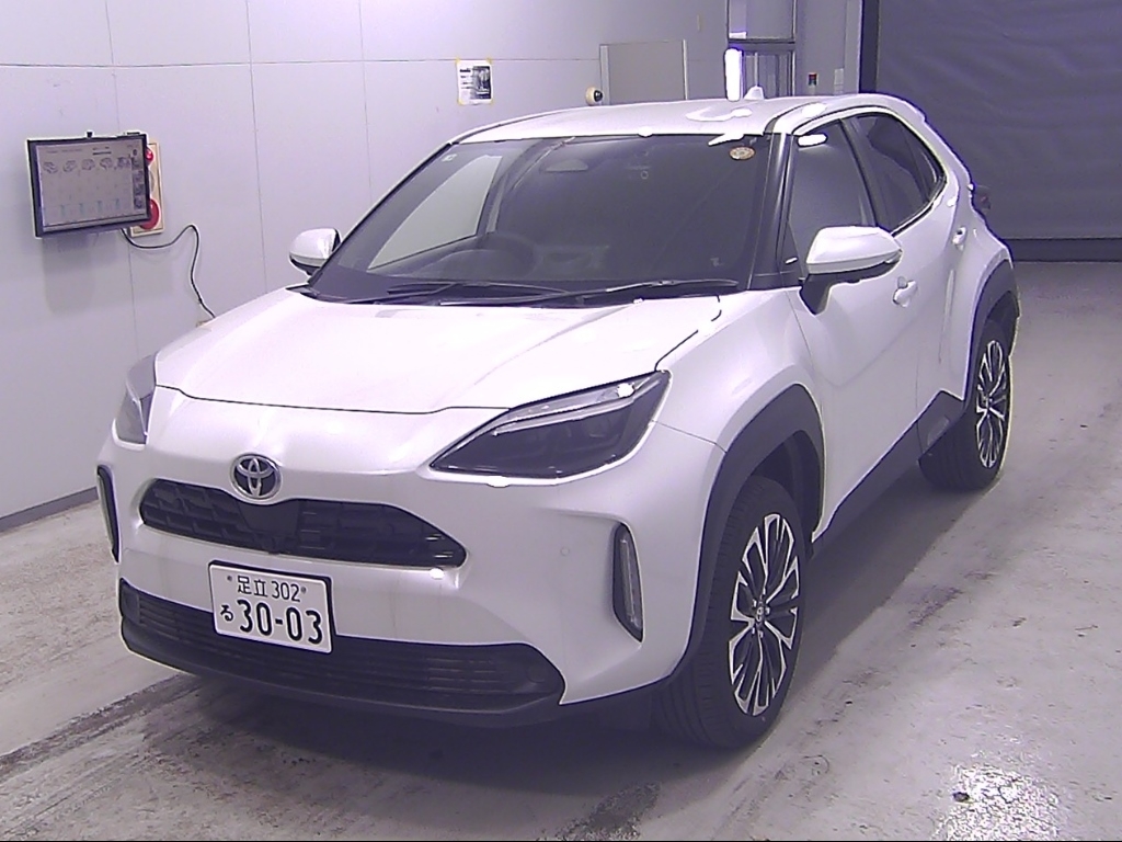 TOYOTA YARIS CROSS