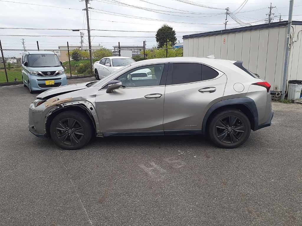 LEXUS UX250H