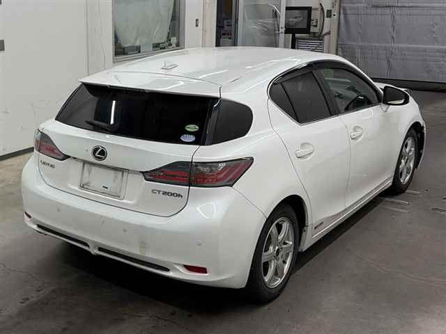 LEXUS CT200H