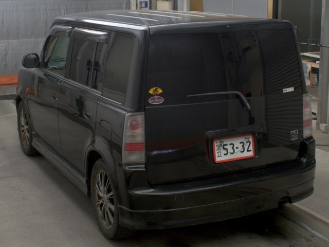 TOYOTA BB