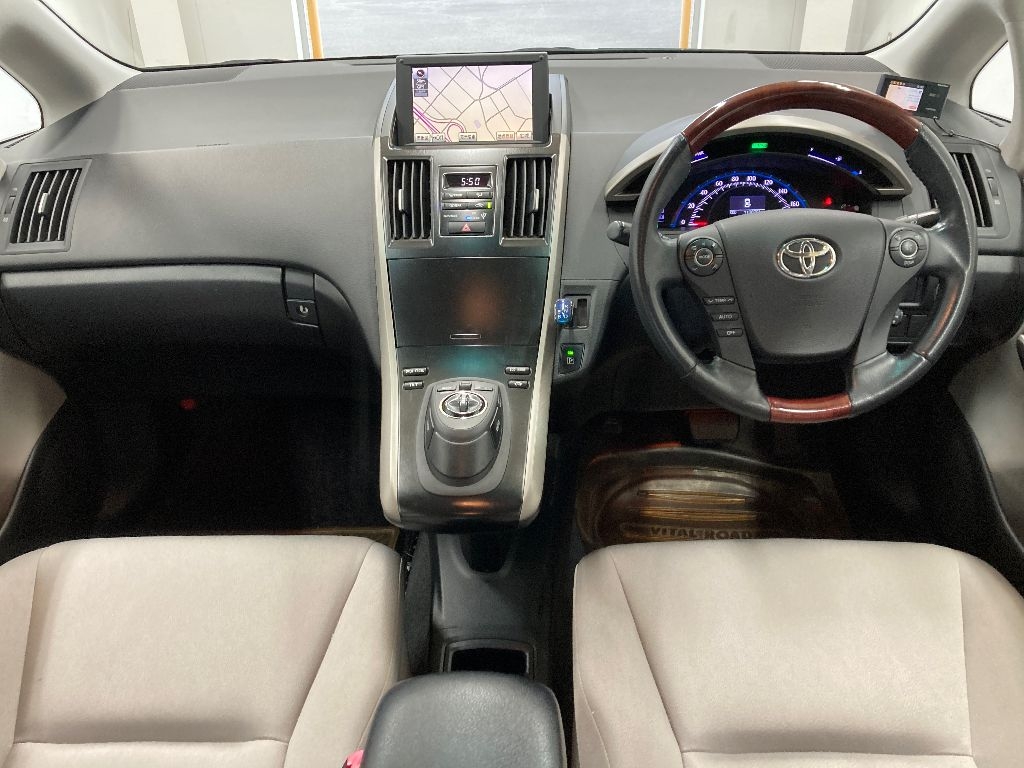 TOYOTA SAI