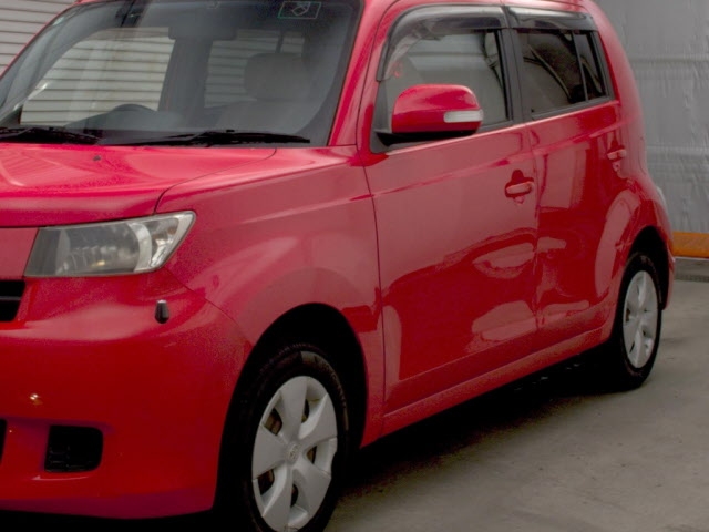 TOYOTA BB