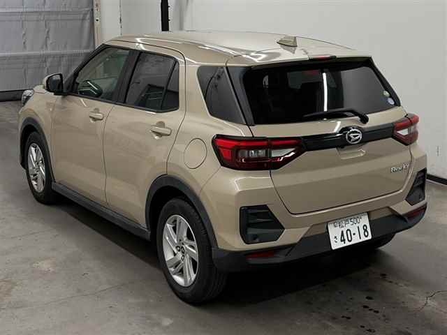 DAIHATSU ROCKY
