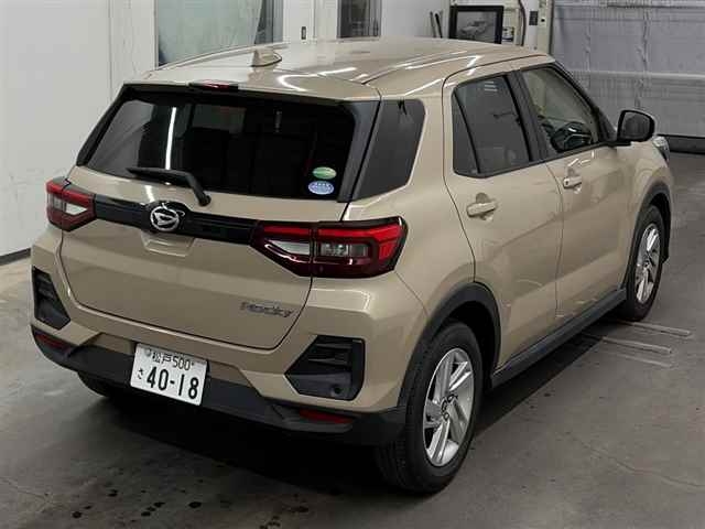DAIHATSU ROCKY