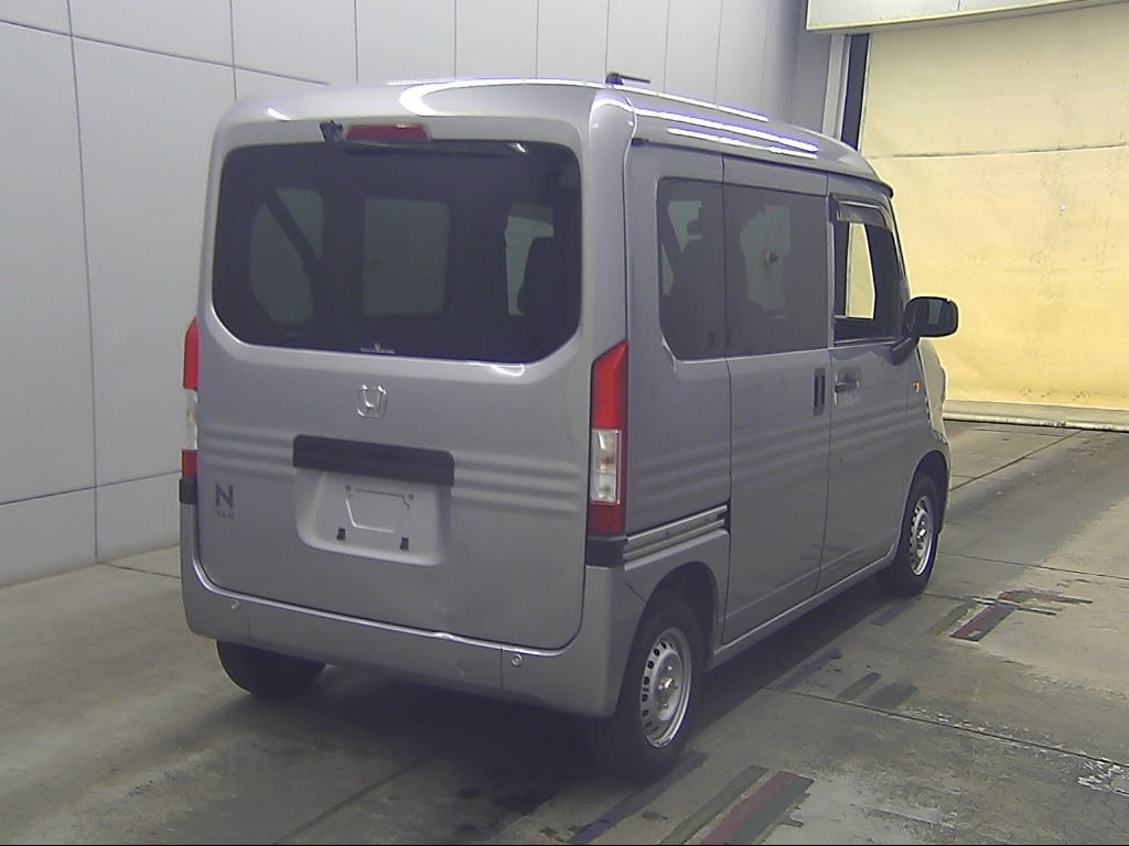 HONDA N-VAN